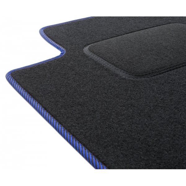 Tapis de sol Sur Mesure en Moquette Tissus Gamme Confort Pour Ford Focus 1 (I) 2001-2004 apres FaceLift