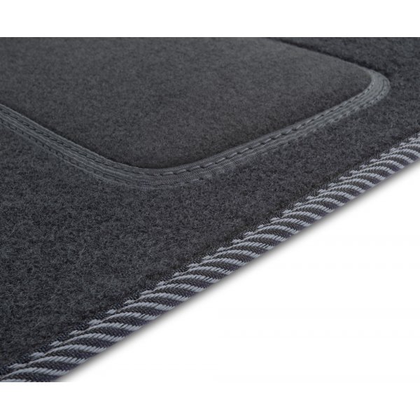 Tapis de sol Sur Mesure en Moquette Tissus Gamme Confort Pour Skoda Octavia 1 (I) 1996-2004 2 Fixations