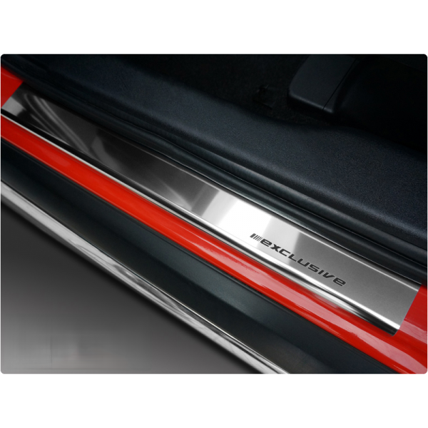 Seuils d'entrées de Portes (Baguettes) Sur Mesure en Alu Pour Audi A3 8P 3-portes 2003-2013 Chromé 2 Pièces