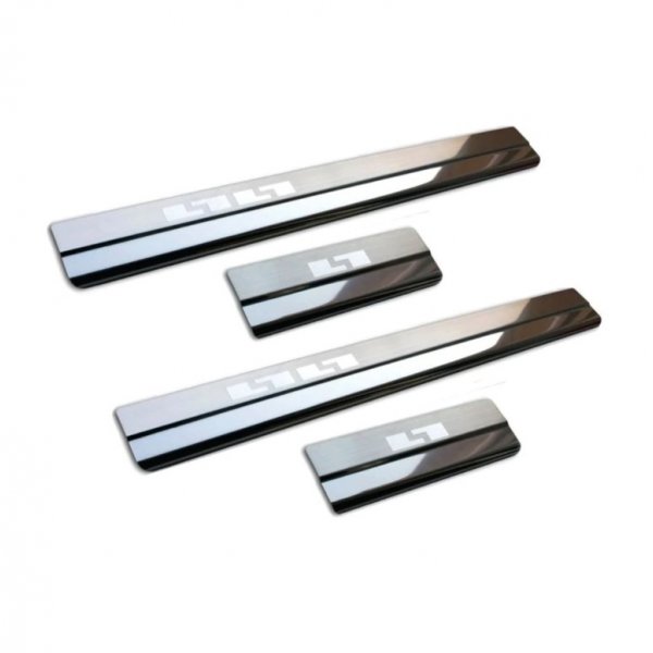 Seuils d'entrées de Portes (Baguettes) Sur Mesure en Alu Pour Chevrolet EVANDA 2004-2006 (4 Pièces)